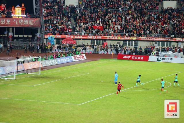 九游娱乐-包含Ming重返赛场，领先优势明显首场状态出色，澳大利亚队观众沸腾！引发球迷热议的词条