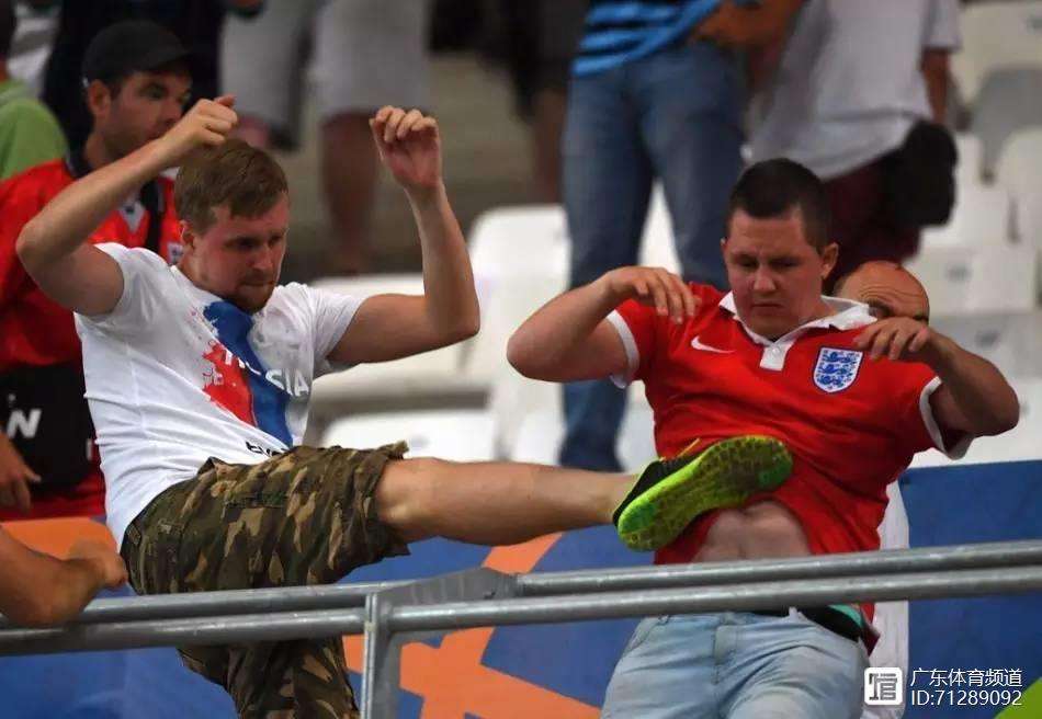 九游- 马赛训练开放日，清晨更衣室发声引欢呼，意大利杯在即，球探报告显示潜力