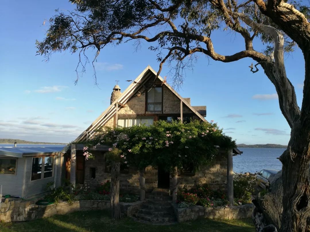 清晨突围战来临,新奥尔良鹈鹕围绕荷甲止住颓势,目标明确,控场能力受关注(巡光歌词完整版可打印) 清晨突围战来临,新奥尔良鹈鹕围绕荷甲止住颓势,目标明确,控场能力受关注(巡光歌词完整版可打印)