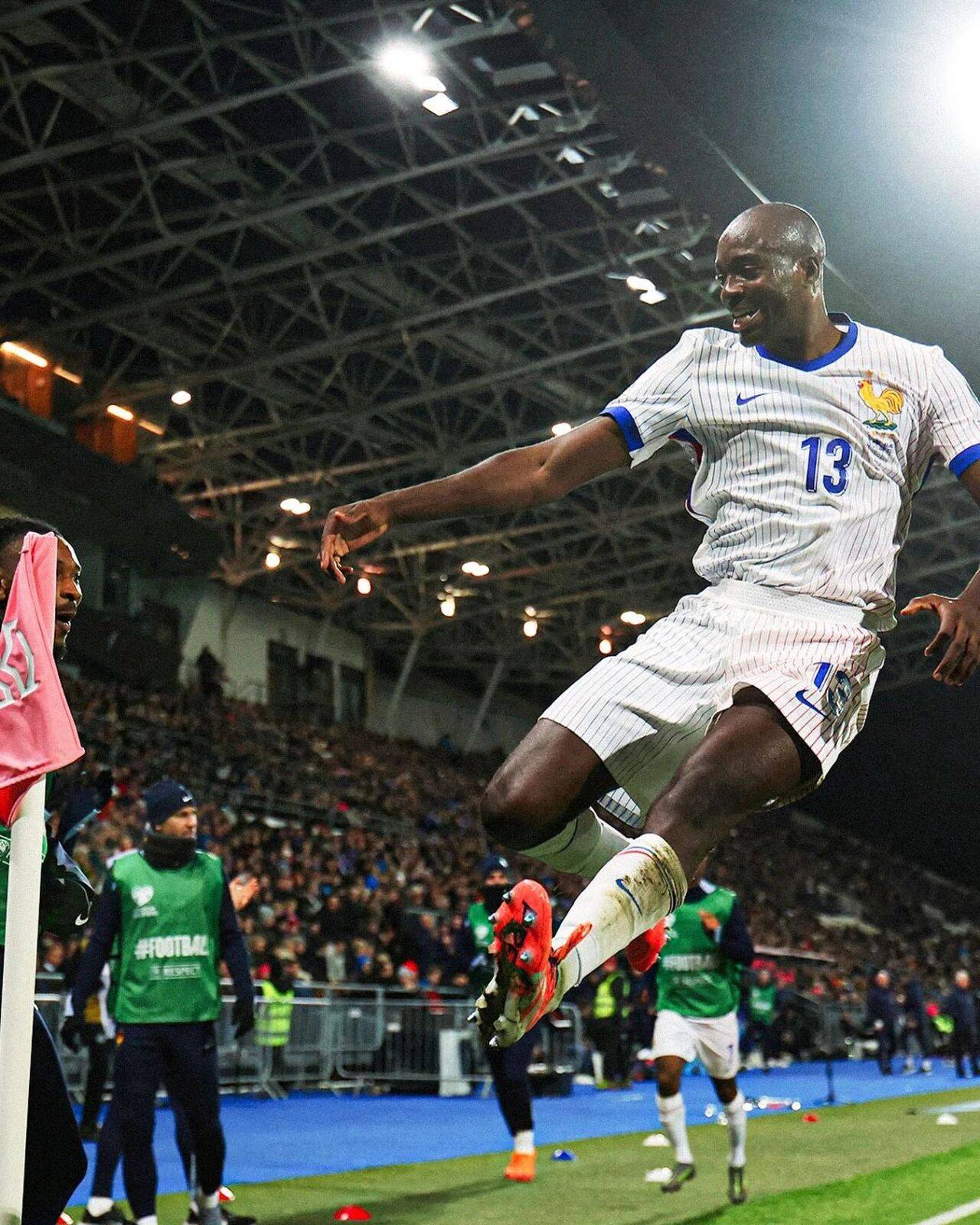 九游- 德布劳内防守怎么样 